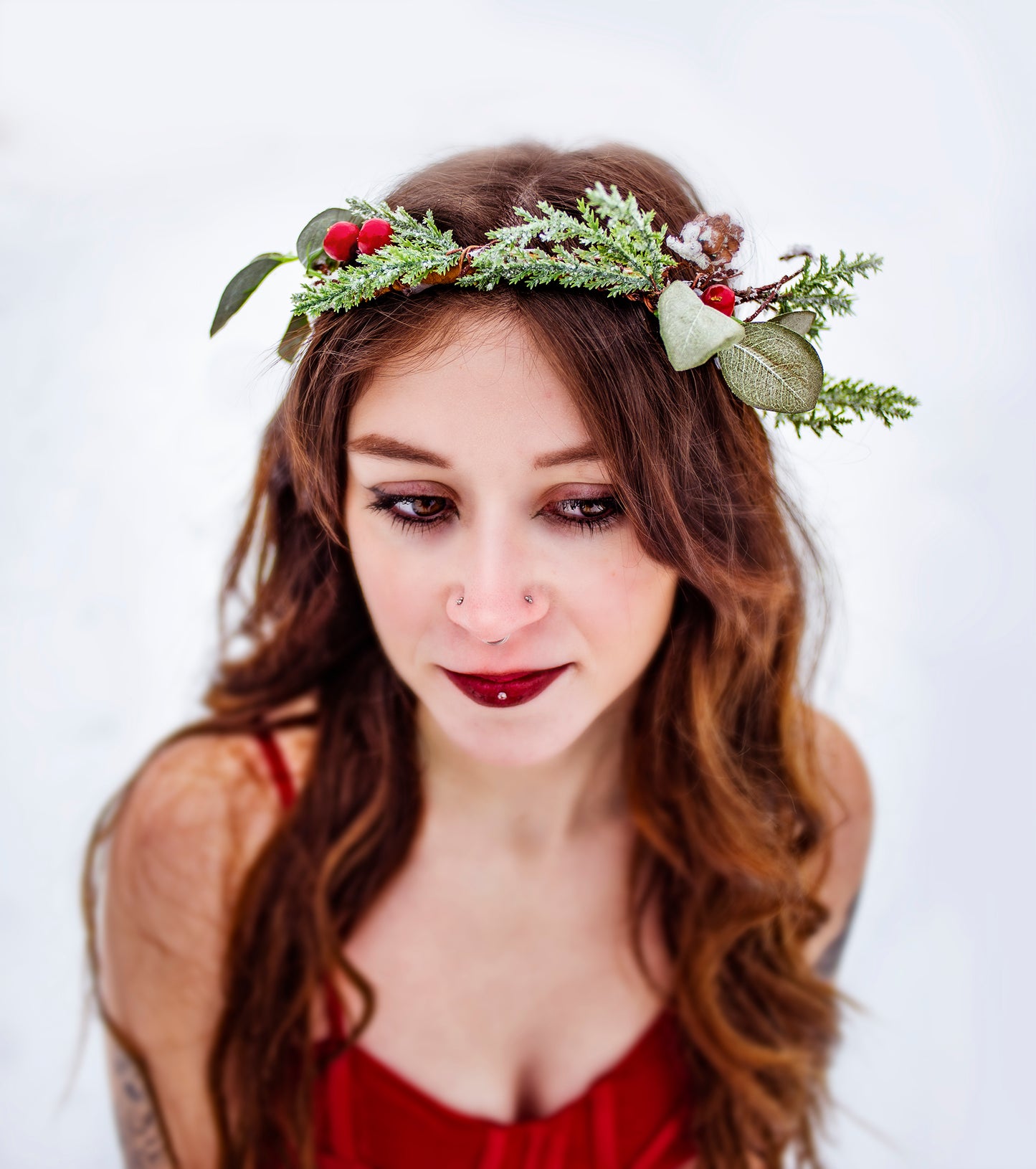 Snowy Winter Frosted Pine & Berry Crown